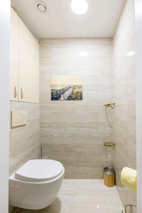 The Viendia Residence Wina Bagian luar foto