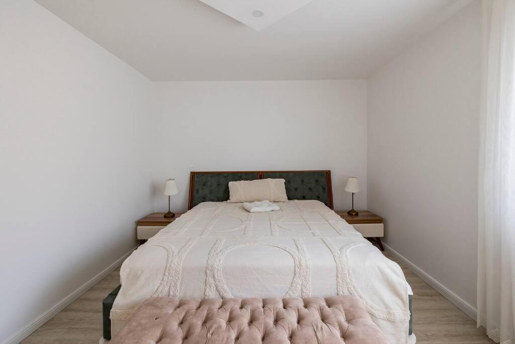 The Viendia Residence Wina Bagian luar foto